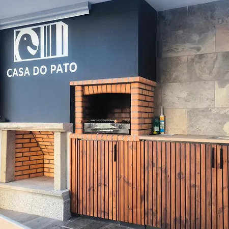 Casa Do Pato 1 *