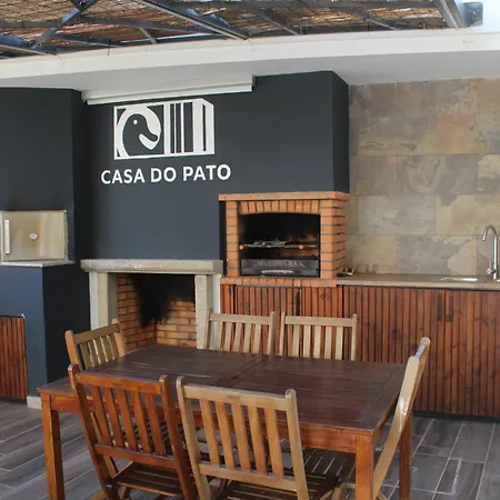 Casa Do Pato 1 *